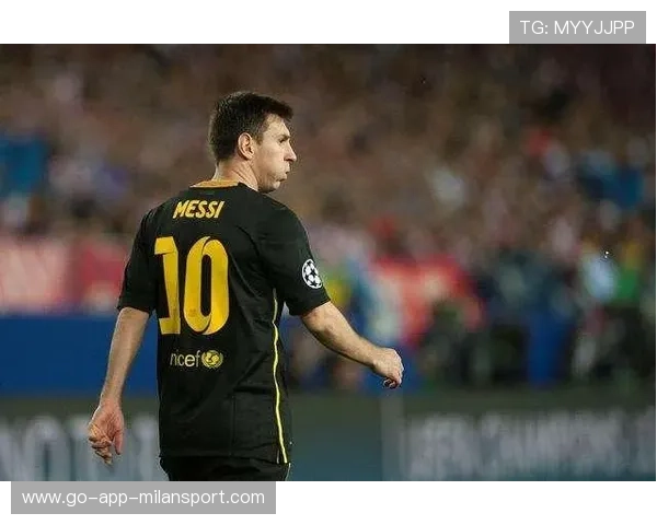 阿贾克斯瞄准梅西式突破，打造全新战斗体系