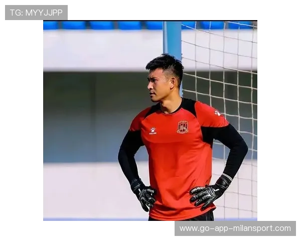 国足守门员训练技巧探秘,国家足球守门员 国足守门员训练技巧探秘,国家足球守门员